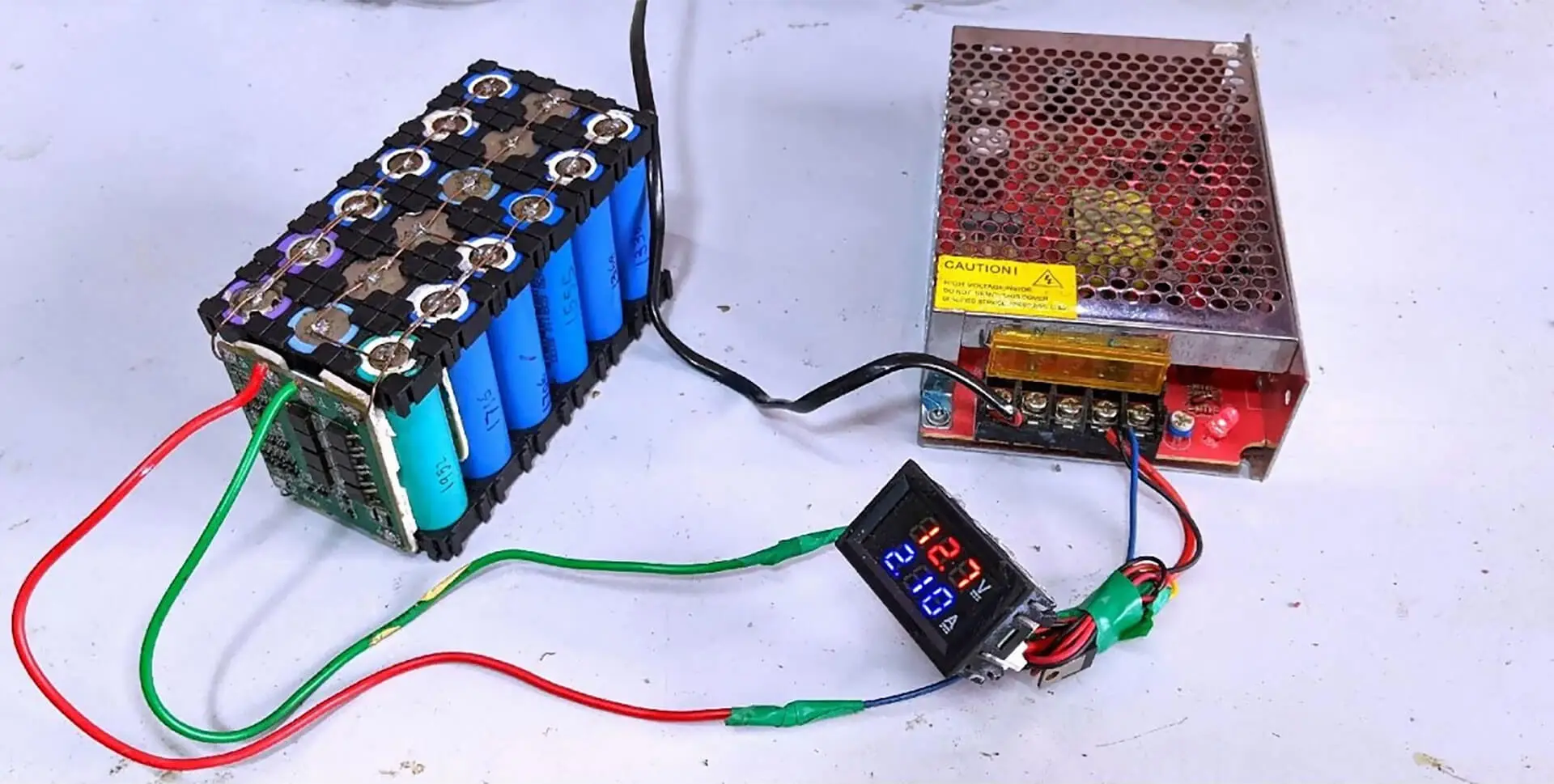 Lithium-Ion-Battery-Charging-1