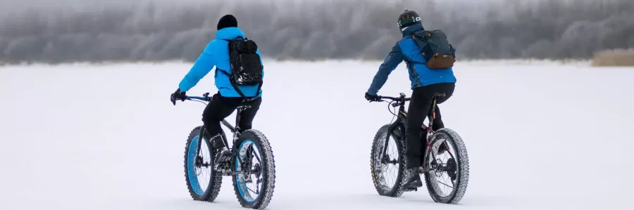 Riding-an-e-bike-in-winter